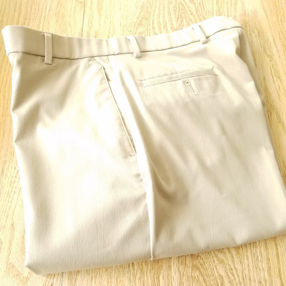 Dockers Pants Mens 34X32 Tan Premium Relaxed Straight Dress Office FF